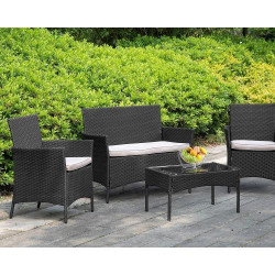 Mobilier patio 4 pièces rotin FDW, causeuses noires, table en situation