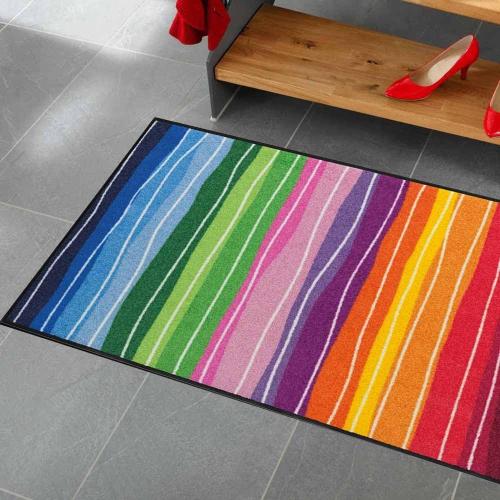 Présentation de Zoom sur Tapis lavable multicolore Wavy Lines, Salonloewe