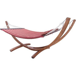 Hamac Double XXL Rouge, Support Bois, Jardin, Terrasse en situation