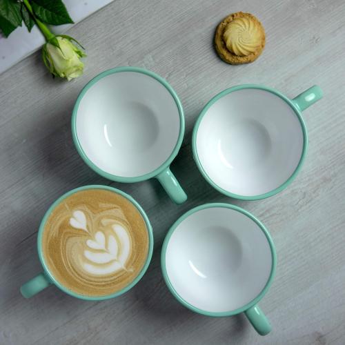 Présentation de Zoom sur Tasse en céramique bleue turquoise, pois blancs, artisanale