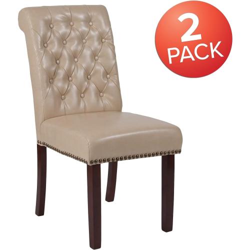 Présentation de Zoom sur Chaises Parsons Souples Cuir Beige, Garniture Clous, Finition Noyer