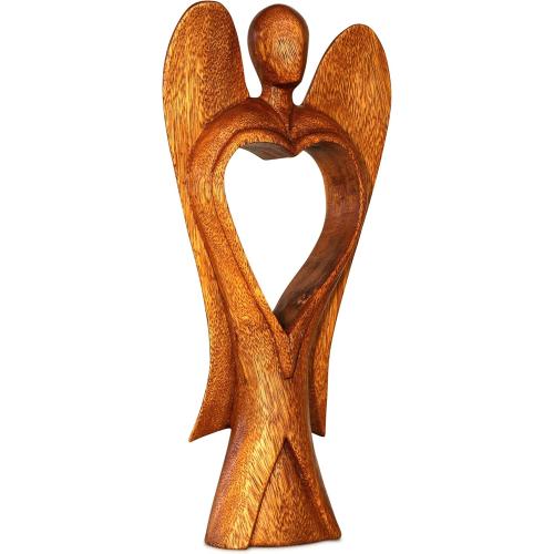 Présentation de Sculpture abstraite bois ange amour, déco intérieure artisanale en situation