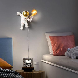 Applique Murale Enfant Astronaute, Lampe Murale Blanc, Interrupteur en situation