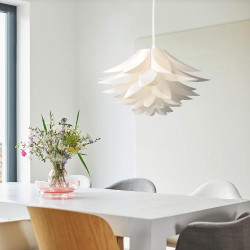 Lampe Puzzle Kwmobile Design Lotus - Luminaire DIY Polypropylène en situation