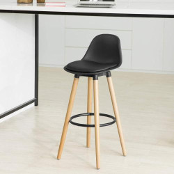 Tabouret de bar SoBuy, assise cuir synthétique, pieds bois en situation