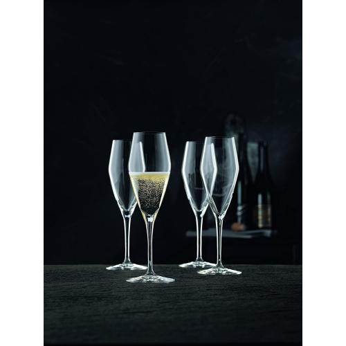 Présentation de Verres flûtes à champagne transparent, ensemble 4 Spiegelau Nachtmann en situation