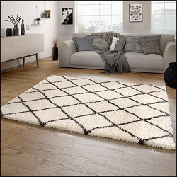 Présentation Tapis Shaggy Moderne Motif Diamant pour Salon - Style Scandinave