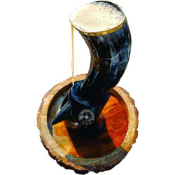 Présentation Tasse Viking noire, 100% naturelle, support bière, vin, hydromel