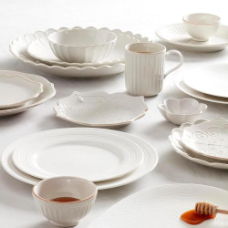 Assiettes Lenox Francais Perle Lot 4 Blanc en situation