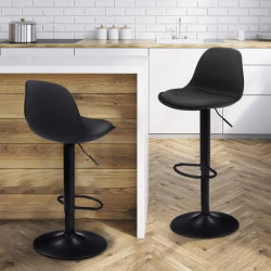 IDMarket, Lot 2 Tabourets Bar Karl Design Noir en situation