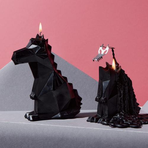 Présentation de Zoom sur Bougie Dragon Squelette Noir Pyropet, Design Unique