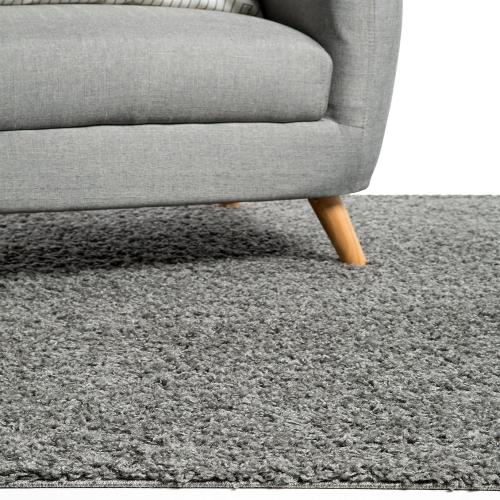 Présentation de Zoom sur Tapis Benuta Design Moderne Gris Foncé - Durable et Élégant