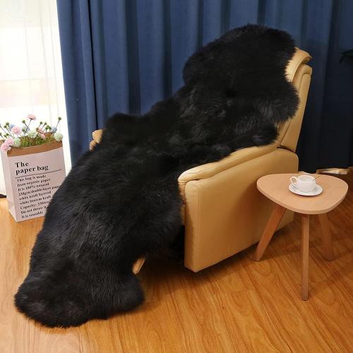 Présentation de Zoom sur Tapis Peau Mouton Véritable Noir, Fourrure Naturelle