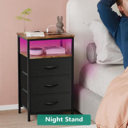 Table de nuit Kinembold, station de charge USB, LED, noir en situation