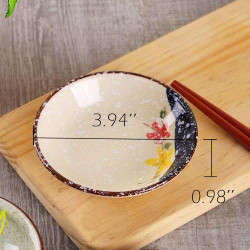 WHJY Assiettes en Porcelaine Japonaise, Set 5 pièces en situation