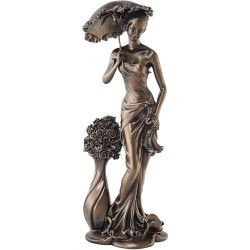 Dahlia Studios Sculpture Bronze Printemps Promenade en situation