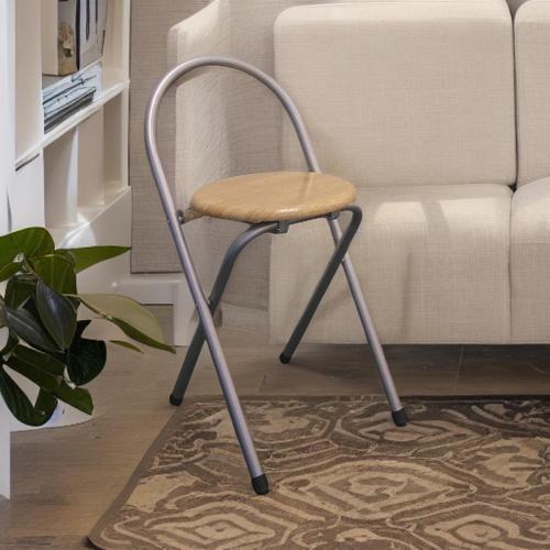 Présentation de Zoom sur Chaise pliante BURI, assise bois élégante, pratique