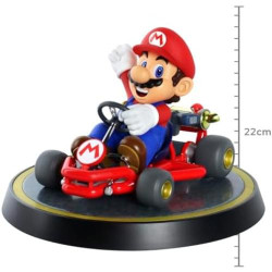 Statuette Mario Kart de First4Figures - Edition Standard Exclusive en situation